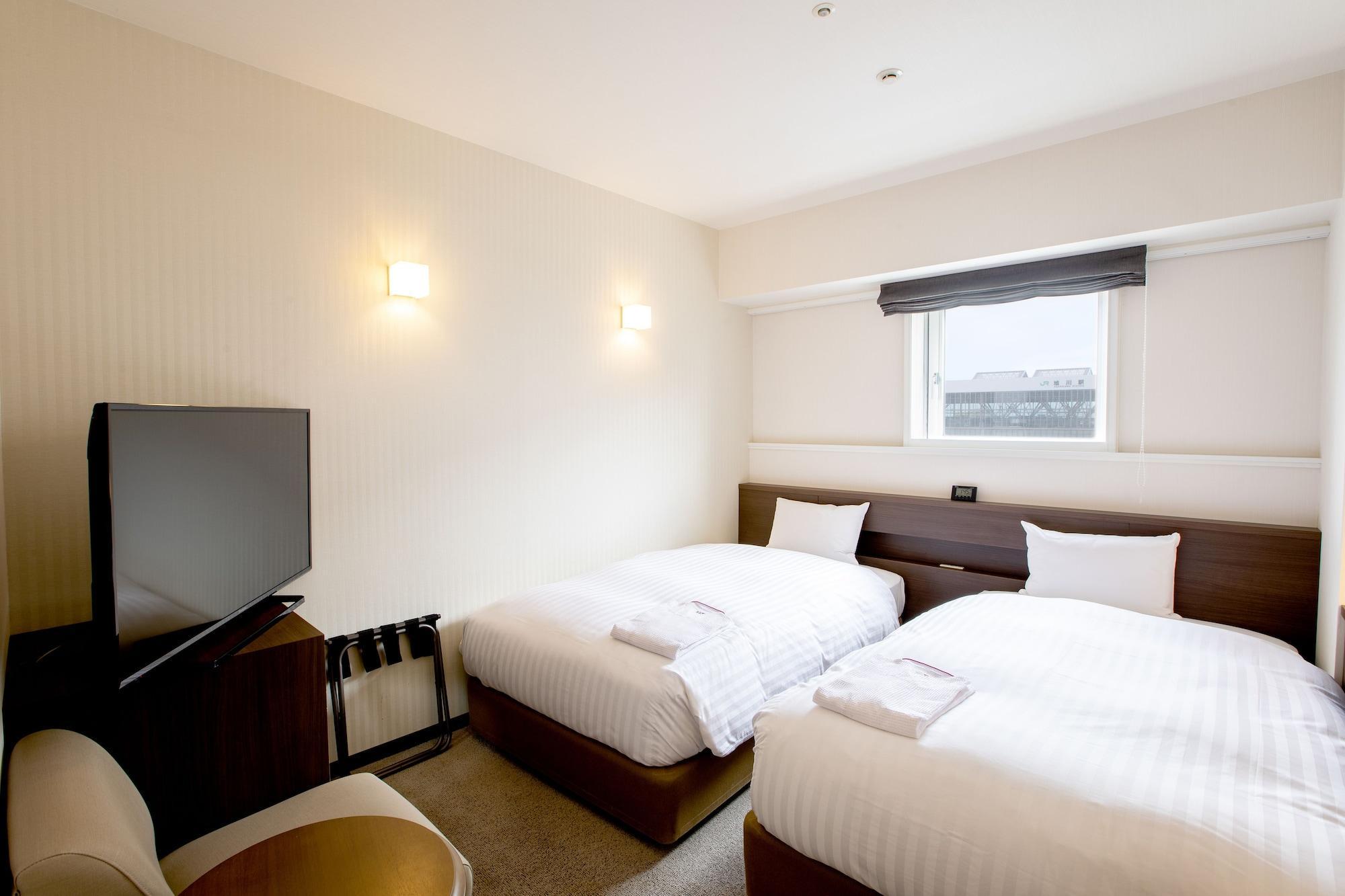Hotel Wing International Asahikawa Ekimae Экстерьер фото